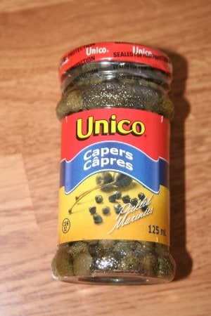 Can dogs eat capers
