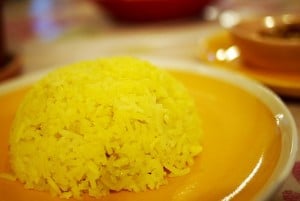Can dogs eat yellow rice