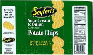 can dogs have sour cream and onion chips