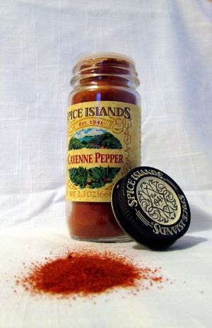 will cayenne pepper kill grass