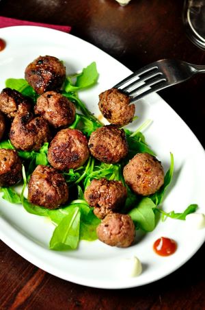 dogs eat meatballs
