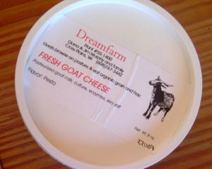 can dogs eat goat cheese